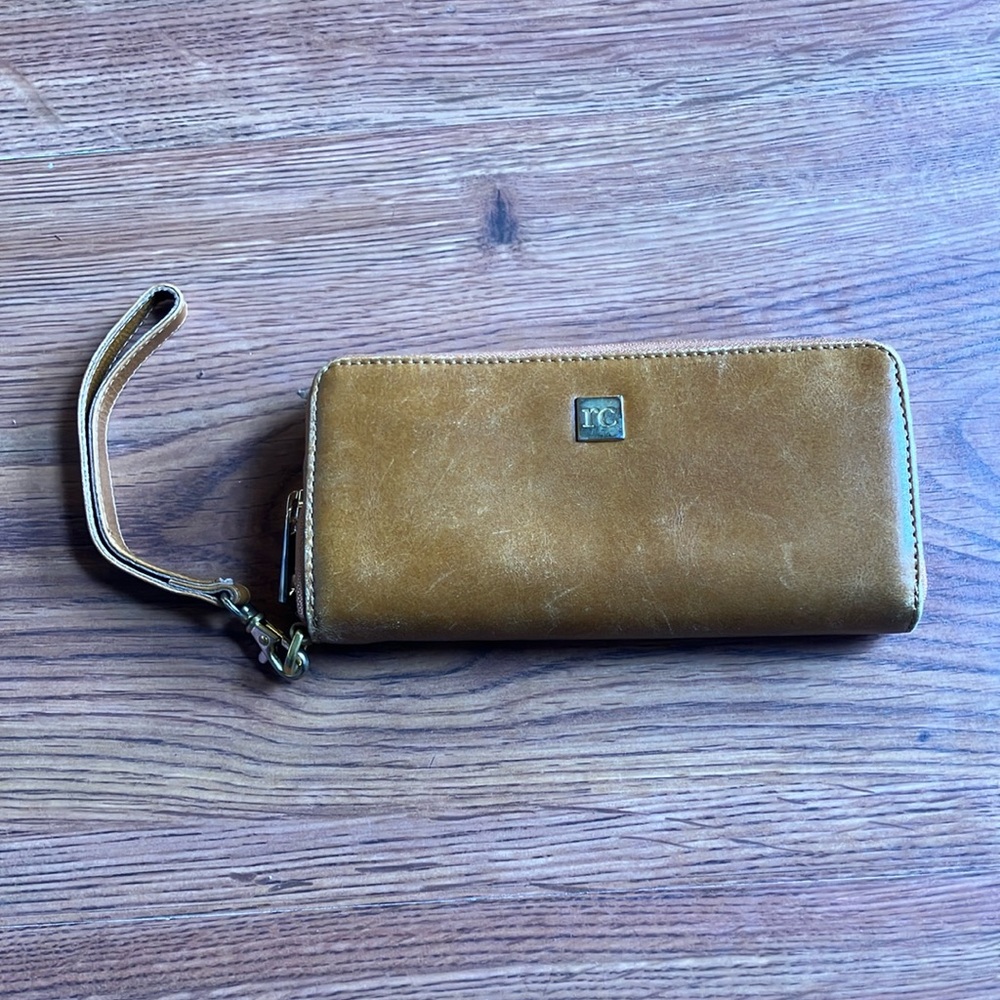 Rachel Cruze budgeting wallet